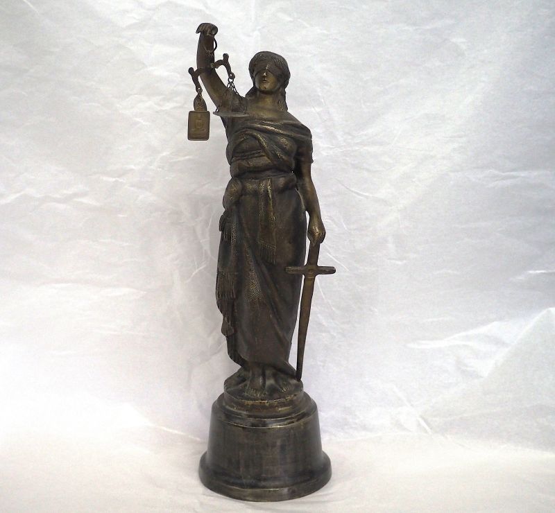 正義の女神像を展示します | Blog | Museum Abashiri Prison